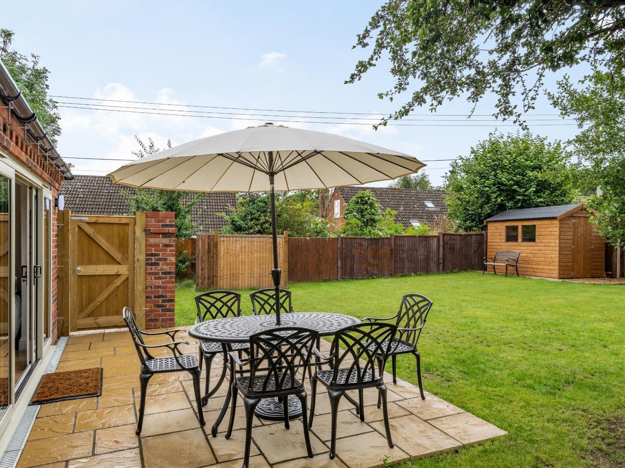 Clematis Cottage Thorpe Market 外观 照片